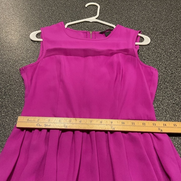 H&M Magenta Sleeveless Dress - Picture 3 of 6